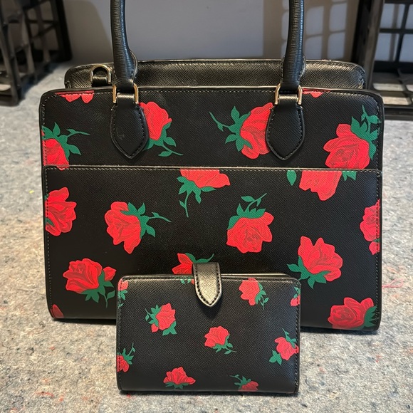 KATE SPADE PURSE & WALLET&WRISTLET - Picture 2 of 16